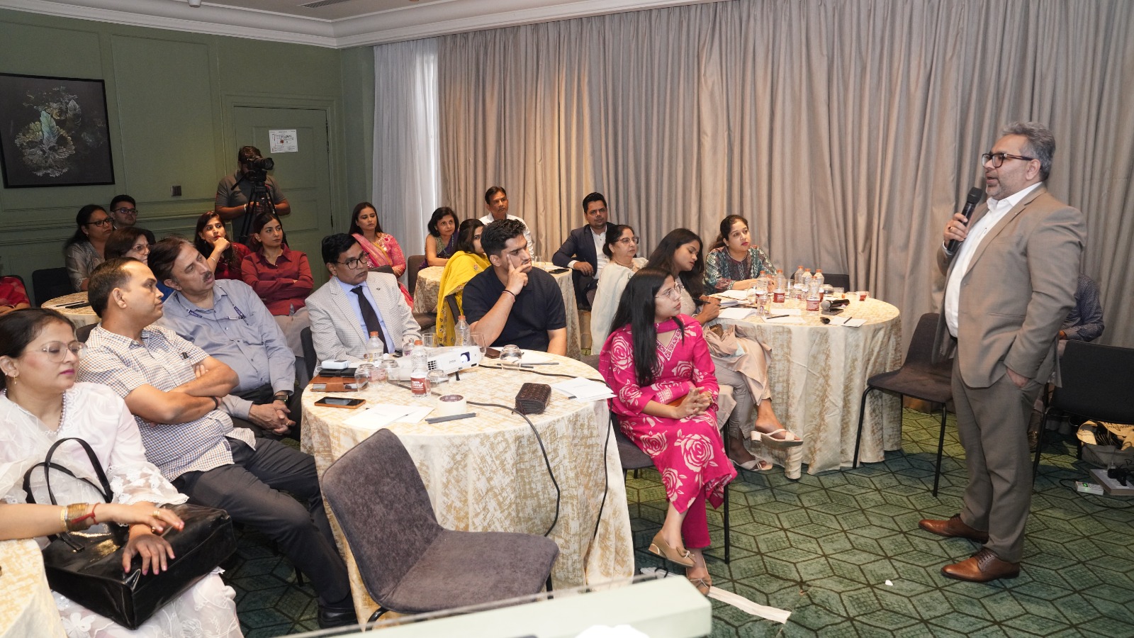 DU Professors Endorse GCC Schools as Game-Changers for Commerce Students